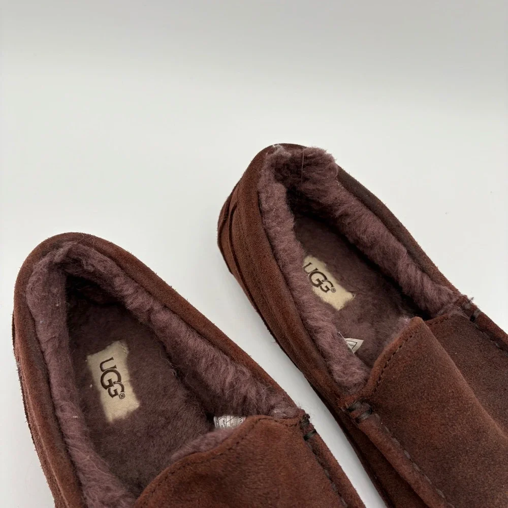 UGG‎ Mens 8 Ascot Suede Leather Moccasin Slippers Chestnut Brown Sheepskin Lined